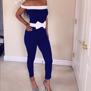 Navy blue/white jumper